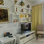 Quiet & Relaxing Rio Apartment